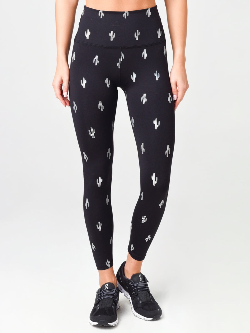 NWT Beyond Yoga High Waisted Midi Leggings Black White Cactus Print Size M